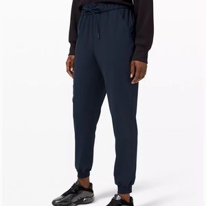 Navy women Lululemon joggers. Size 8. Perfect condition!!